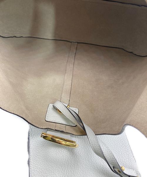 Salvatore Ferragamo（サルヴァトーレ フェラガモ）Salvatore Ferragamo (サルヴァトーレ フェラガモ) ガンチーニ ホーボーバッグ ライトグレーの古着・服飾アイテム