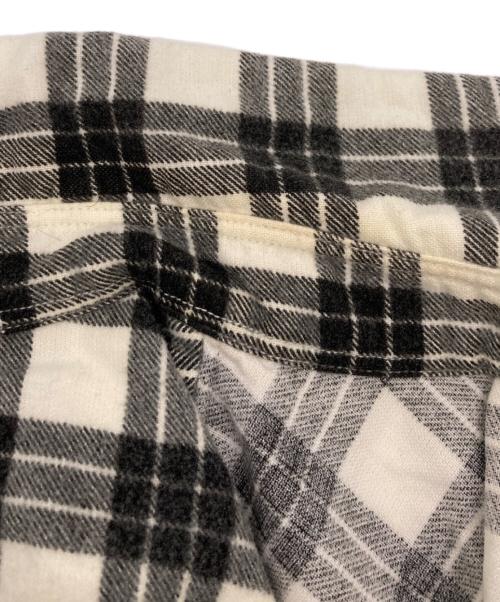 COMME des GARCONS HOMME PLUS（コムデギャルソンオムプリュス）COMME des GARCONS HOMME PLUS (コムデギャルソンオムプリュス) ネルシャツ ホワイト×ブラック サイズ:-の古着・服飾アイテム