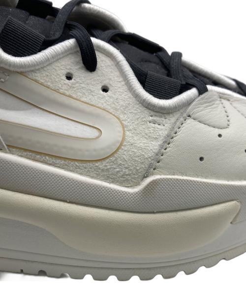 Y-3（ワイスリー）Y-3 (ワイスリー) HOKORI 2ローカットスニーカー ホワイト サイズ:29cm/UK10.5/US11/FR45 1/3の古着・服飾アイテム