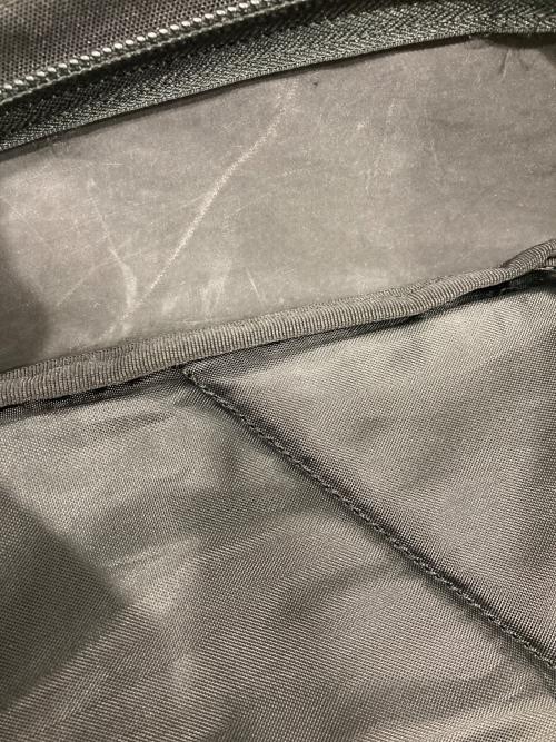 CarHartt（カーハート）CarHartt (カーハート) Reflective Kickflip Backpack ブラックの古着・服飾アイテム