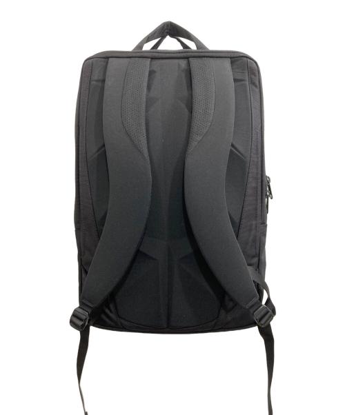 THE NORTH FACE（ザ ノース フェイス）THE NORTH FACE (ザ ノース フェイス) Shuttle Daypack Slim /シャトルデイパックスリム ブラックの古着・服飾アイテム