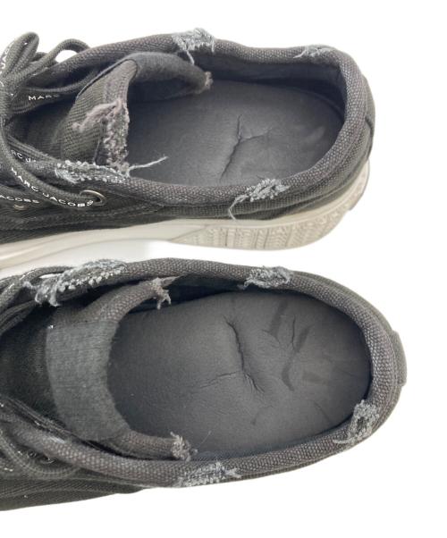 MARC JACOBS（マークジェイコブズ）MARC JACOBS (マークジェイコブズ) ザ キャンバス スニーカー ブラック サイズ:38の古着・服飾アイテム