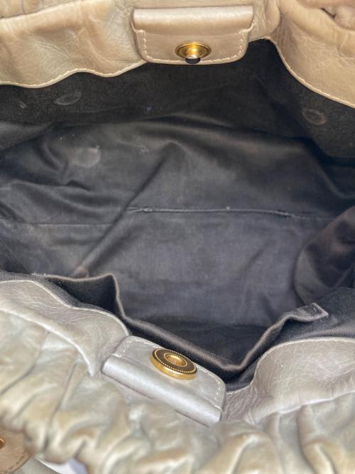 MIU MIU（ミュウミュウ）MIU MIU (ミュウミュウ) VITELLO LUX 2WAY BAG グリーンの古着・服飾アイテム