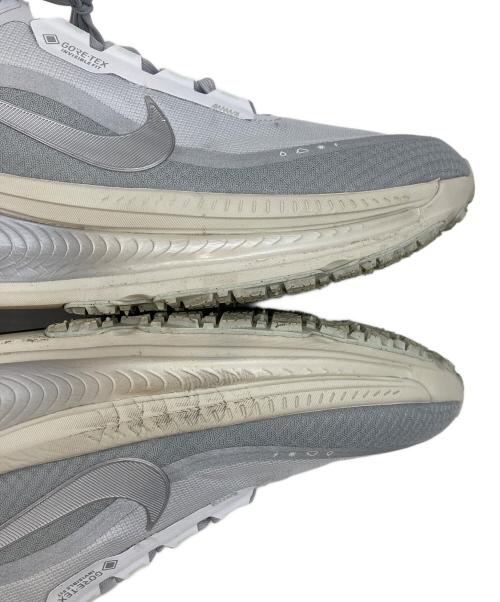 NIKE（ナイキ）NIKE (ナイキ) VOMERO 18 GORE-TEX グレー サイズ:28.5cm/US10.5/UK9.5/EUR44.5の古着・服飾アイテム