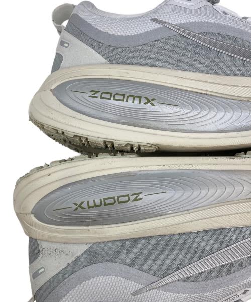 NIKE（ナイキ）NIKE (ナイキ) VOMERO 18 GORE-TEX グレー サイズ:28.5cm/US10.5/UK9.5/EUR44.5の古着・服飾アイテム