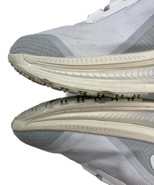 NIKE（ナイキ）NIKE (ナイキ) VOMERO 18 GORE-TEX グレー サイズ:28.5cm/US10.5/UK9.5/EUR44.5の古着・服飾アイテム