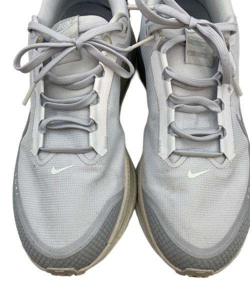 NIKE（ナイキ）NIKE (ナイキ) VOMERO 18 GORE-TEX グレー サイズ:28.5cm/US10.5/UK9.5/EUR44.5の古着・服飾アイテム