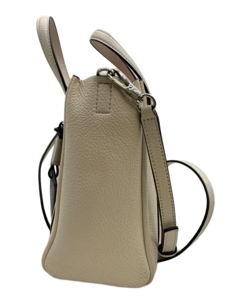 MARC JACOBS（マークジェイコブス）MARC JACOBS (マークジェイコブズ) THE TAG TOTE 21 /ザ タグ トート 21/ショルダーバッグ/ハンドバッグ アイボリーの古着・服飾アイテム