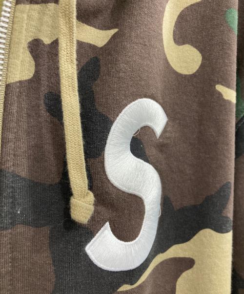 SUPREME（シュプリーム）Supreme (シュプリーム) S Logo Zip Up Hooded Sweatshirt Woodland Camo/Sロゴ ジップアップフーディ カーキ×オリーブ サイズ:Mの古着・服飾アイテム