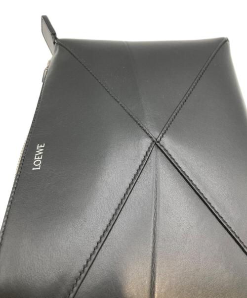 LOEWE（ロエベ）LOEWE (ロエベ) Puzzle Fold Wash Bag/パズル フォールド トラベルポーチ/ハンドバッグ ブラックの古着・服飾アイテム