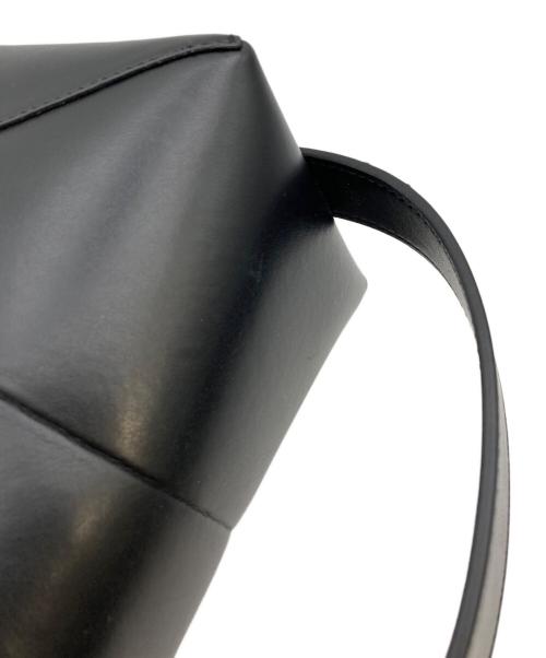 LOEWE（ロエベ）LOEWE (ロエベ) Puzzle Fold Wash Bag/パズル フォールド トラベルポーチ/ハンドバッグ ブラックの古着・服飾アイテム