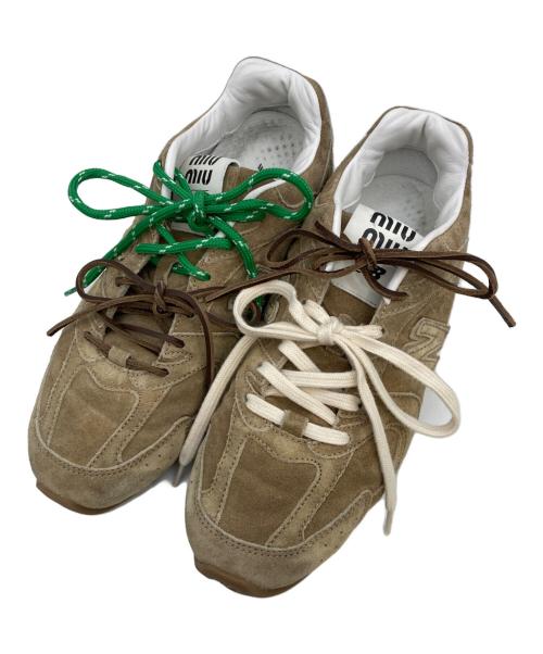 NEW BALANCE（ニューバランス）NEW BALANCE (ニューバランス) MIU MIU (ミュウミュウ) 530SL スウェードスニーカー ブラウン サイズ:40の古着・服飾アイテム