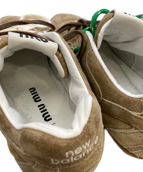 NEW BALANCE（ニューバランス）NEW BALANCE (ニューバランス) MIU MIU (ミュウミュウ) 530SL スウェードスニーカー ブラウン サイズ:40の古着・服飾アイテム