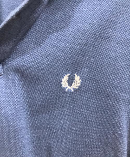 FRED PERRY（フレッドペリー）FRED PERRY (フレッドペリー) ポロシャツ ネイビー サイズ:Mの古着・服飾アイテム