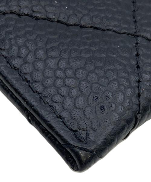 CHANEL（シャネル）CHANEL (シャネル) マトラッセ キャビアスキン カードケース ブラックの古着・服飾アイテム
