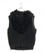 J1U by LA BELLE ETUDEジユウバイラベルエチュード）の古着「ニッティングパターンボリュームフリルニットベスト」｜ブラック