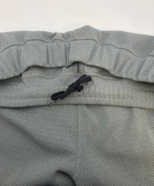 THE NORTH FACE（ザ ノース フェイス）THE NORTH FACE (ザ ノース フェイス) テックメッシュジョガーパンツ グレー サイズ:XLの古着・服飾アイテム