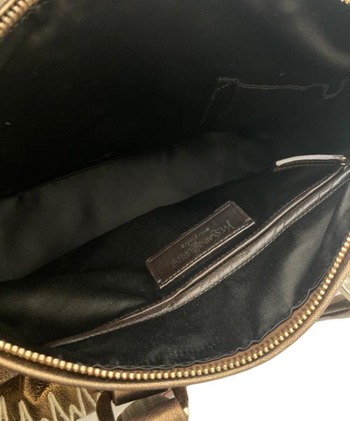 Yves Saint Laurent（イヴサンローラン）Yves Saint Laurent (イヴサンローラン) ハンドバッグ ゴールドの古着・服飾アイテム