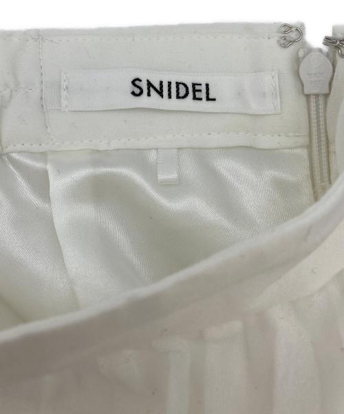 Snidel（スナイデル）Snidel (スナイデル) プリーツティアードスカート ホワイト サイズ:1の古着・服飾アイテム