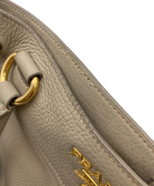 PRADA（プラダ）PRADA (プラダ) 2WAYレザーハンドバッグ/ショルダーバッグ/ハンドバッグ ベージュの古着・服飾アイテム