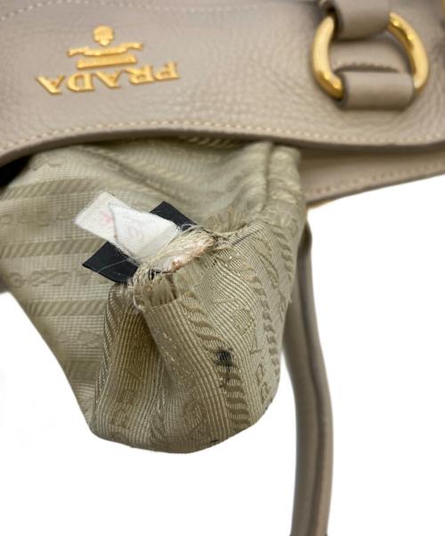 PRADA（プラダ）PRADA (プラダ) 2WAYレザーハンドバッグ/ショルダーバッグ/ハンドバッグ ベージュの古着・服飾アイテム