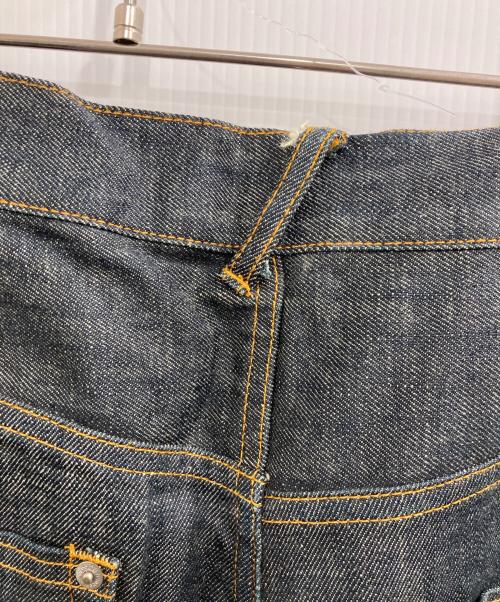 Vivienne Westwood man（ヴィヴィアン ウェストウッド マン）Vivienne Westwood man (ヴィヴィアン ウェストウッド マン) アルコホリック デニムパンツ インディゴ サイズ:48の古着・服飾アイテム