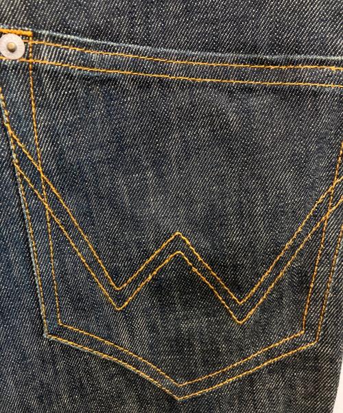 Vivienne Westwood man（ヴィヴィアン ウェストウッド マン）Vivienne Westwood man (ヴィヴィアン ウェストウッド マン) アルコホリック デニムパンツ インディゴ サイズ:48の古着・服飾アイテム