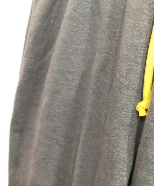 TOKYO DESIGN STUDIO New Balance（トウキョウデザインスタジオ ニューバランス）TOKYO DESIGN STUDIO New Balance (トウキョウデザインスタジオ ニューバランス) Cotton Cordura French Terry Pants グレー サイズ:3の古着・服飾アイテム