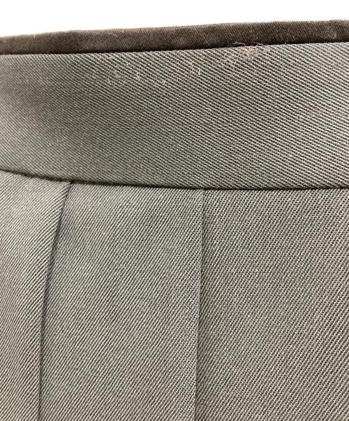 DES PRES（デ プレ）DES PRES (デ プレ) ハイツイストギャバジン プリーツミディスカート グレー サイズ:34の古着・服飾アイテム