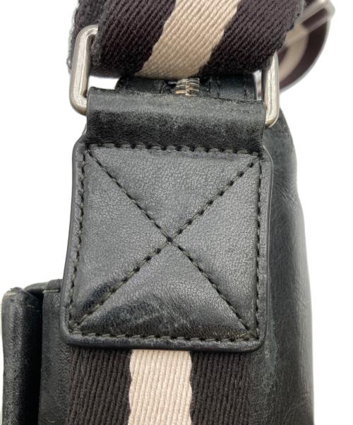 BALLY（バリー）BALLY (バリー) レザーショルダーバッグ ブラックの古着・服飾アイテム