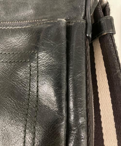 BALLY（バリー）BALLY (バリー) レザーショルダーバッグ ブラックの古着・服飾アイテム