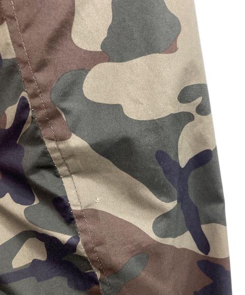 stussy（ステューシー）stussy (ステューシー) カモ柄コーチジャケット グリーン サイズ:Ｌの古着・服飾アイテム