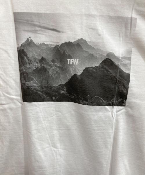 TFW49（ティーエフダブリューフォーティーナイン）TFW49 (ティーエフダブリューフォーティーナイン) ロングスリーブカットソー ホワイト サイズ:Ｍの古着・服飾アイテム