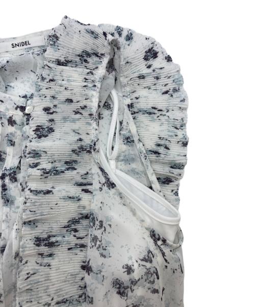Snidel（スナイデル）Snidel (スナイデル) Sustainableフリルワンピース/スナイデル ホワイト サイズ:２の古着・服飾アイテム