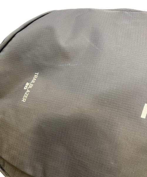 SALOMON（サロモン）SALOMON (サロモン) TRAILBLAZER 20 バックパック ブラックの古着・服飾アイテム