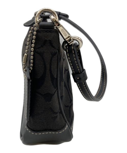 COACH（コーチ）COACH (コーチ) ハンドポーチ ブラックの古着・服飾アイテム