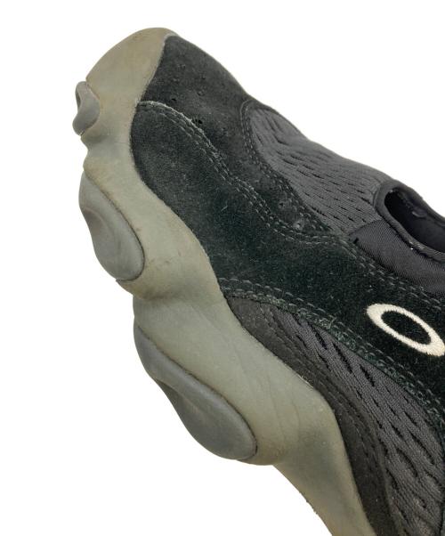 OAKLEY（オークリー）OAKLEY (オークリー) SUEDE FLESH SANDAL/スエード フレッシュサンダル ブラック サイズ:28cm/US10/UK9/EUR44の古着・服飾アイテム