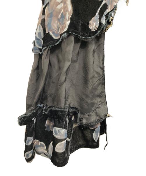 tricot COMME des GARCONS（トリココムデギャルソン）tricot COMME des GARCONS (トリココムデギャルソン) フラワープリント ベロア切替スカート ブラック サイズ:SIZE Freeの古着・服飾アイテム