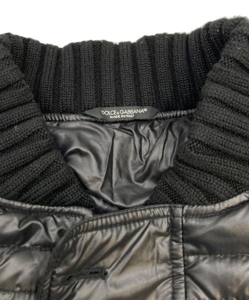 DOLCE & GABBANA（ドルチェ＆ガッバーナ）DOLCE & GABBANA (ドルチェ＆ガッバーナ) ロゴプレート中綿ジャケット ブラック サイズ:48の古着・服飾アイテム