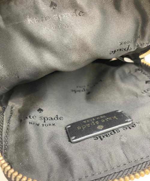 Kate Spade（ケイトスペード）Kate Spade (ケイトスペード) チェルシー ノース サウス デュアル ジップ フォン クロスボディ ブラックの古着・服飾アイテム