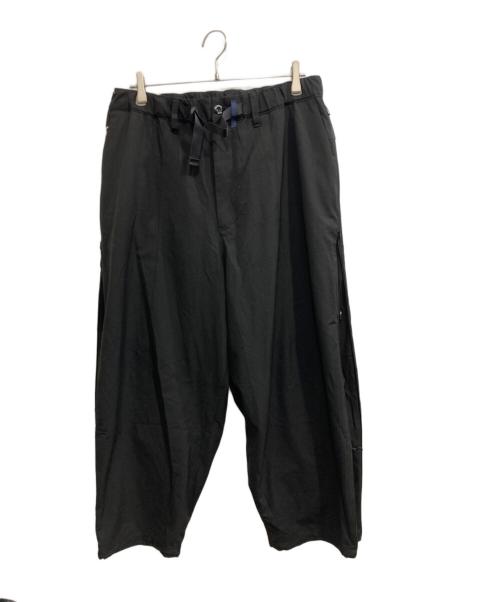POLIQUANT（ポリクアント）POLIQUANT (ポリクアント) THE CHANGING WIDTH ADJUSTABLE TROUSER ブラック サイズ:3-4の古着・服飾アイテム