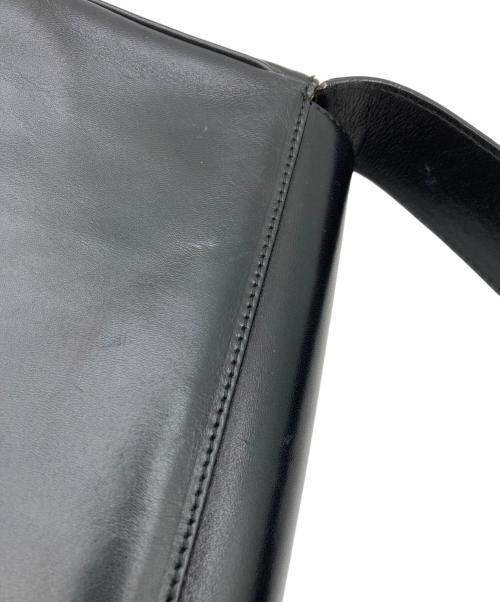 Salvatore Ferragamo（サルヴァトーレ フェラガモ）Salvatore Ferragamo (サルヴァトーレ フェラガモ) ヴァラ リボン ショルダーバッグ ブラックの古着・服飾アイテム