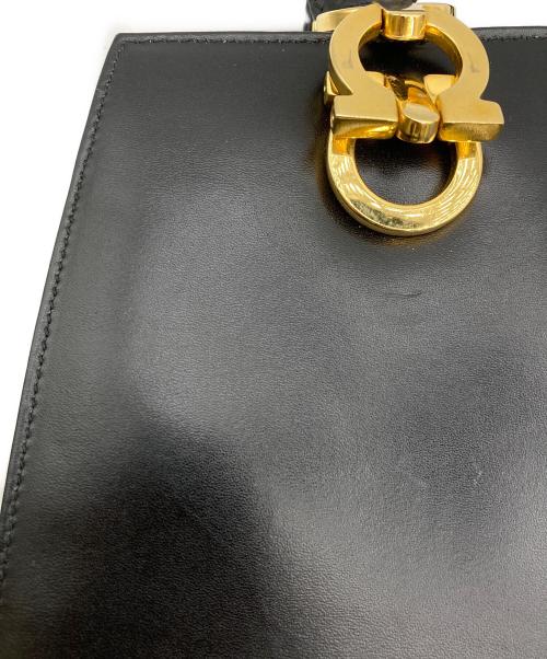 Salvatore Ferragamo（サルヴァトーレ フェラガモ）Salvatore Ferragamo (サルヴァトーレ フェラガモ) ガンチーニハンドバッグ ブラックの古着・服飾アイテム