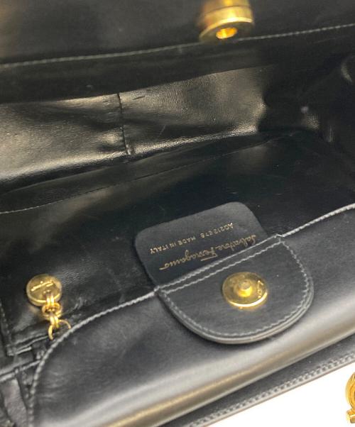 Salvatore Ferragamo（サルヴァトーレ フェラガモ）Salvatore Ferragamo (サルヴァトーレ フェラガモ) ガンチーニハンドバッグ ブラックの古着・服飾アイテム