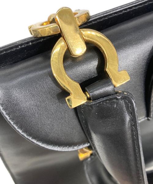 Salvatore Ferragamo（サルヴァトーレ フェラガモ）Salvatore Ferragamo (サルヴァトーレ フェラガモ) ガンチーニハンドバッグ ブラックの古着・服飾アイテム