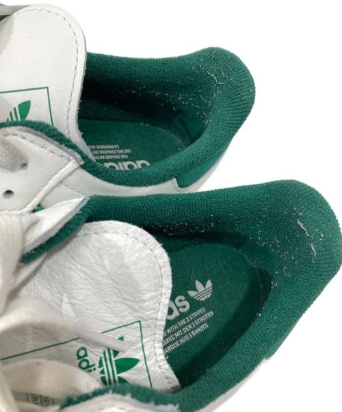 adidas（アディダス）adidas (アディダス) SAMBA OG スニーカー ホワイト×グリーン サイズ:27の古着・服飾アイテム