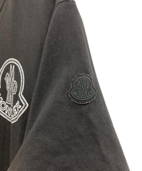 MONCLER（モンクレール）MONCLER (モンクレール) PRINT LOGO COTTON S/S T-SHIRT/プリント　ロゴ　コットン　ショートスリーブ　Tシャツ ブラック サイズ:Ｍの古着・服飾アイテム