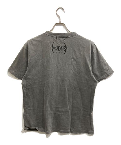 xg（エックスジー）xg (エックスジー) GR8 (グレイト) kosuke kawamura (コウスケ カワムラ) プリントTシャツ グレー サイズ:Ｌの古着・服飾アイテム