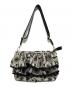 TOCCA（トッカ）の古着「FRILL POCHETTE/フリル ポシェット」｜ブラック×ホワイト
