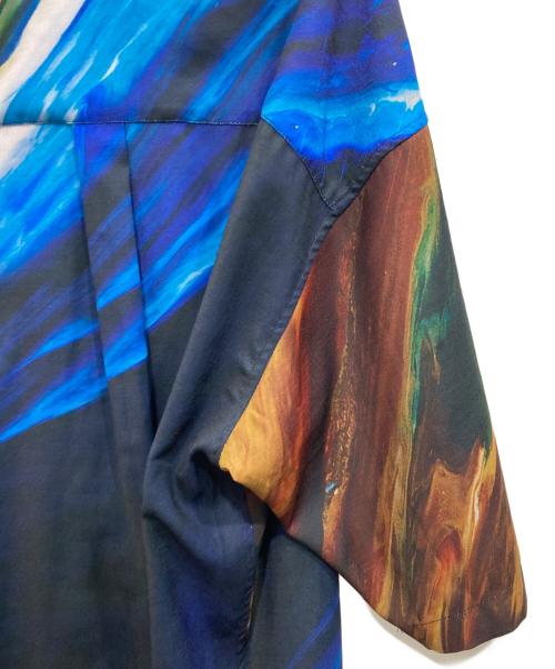 MAISON SPECIAL（メゾンスペシャル）MAISON SPECIAL (メゾンスペシャル) ideas and PAINTING (アイディアズアンドペインティング) Abstract Prime-Over Short Sleeve Shirt ブルー サイズ:2の古着・服飾アイテム